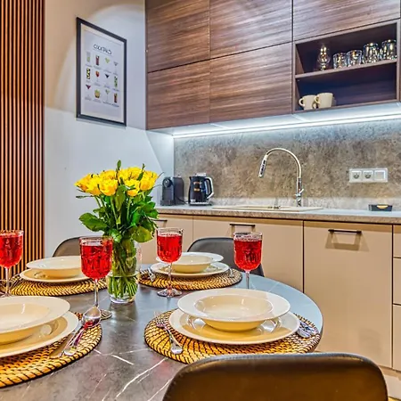 Apartamento Z Basenem I Saunami Stone Hill Ii Vip Centrum By Royal Aparts