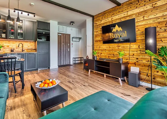 Z Basenem I Saunami Stone Hill Ii Vip Centrum By Royal Aparts Sklářská Poruba