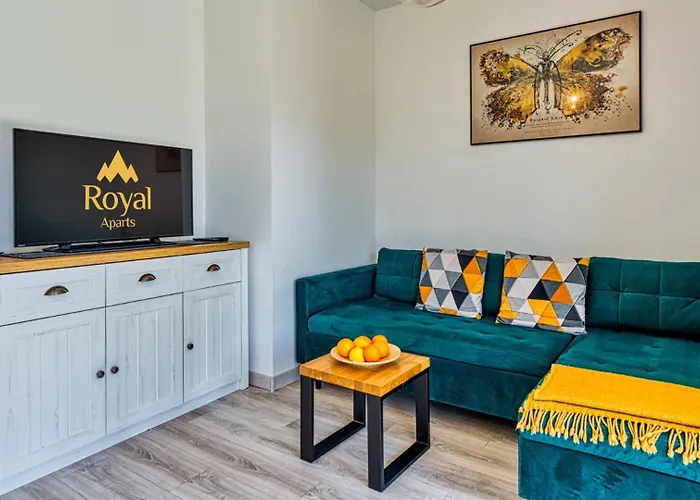 Z Basenem I Saunami Stone Hill Ii Vip Centrum By Royal Aparts * Sklářská Poruba