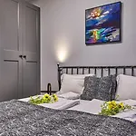Z Basenem I Saunami Stone Hill Ii Vip Centrum By Royal Aparts * Szklarska Poreba