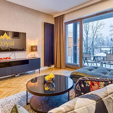 Z Basenem I Saunami Stone Hill Ii Vip Centrum By Royal Aparts