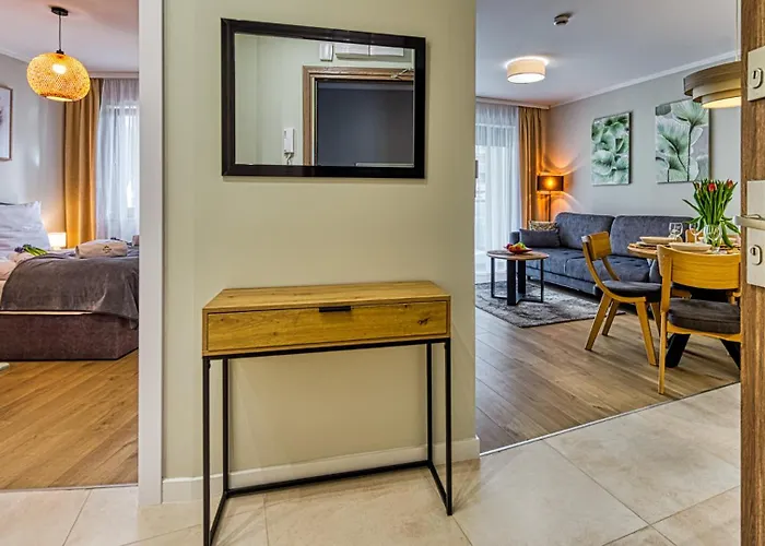 Z Basenem I Saunami Stone Hill Ii Vip Centrum By Royal Aparts Шклярска-Поремба